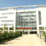 İzmir Üniversitesi Tıp Fakültesi Medical Park İzmir Hastanesi